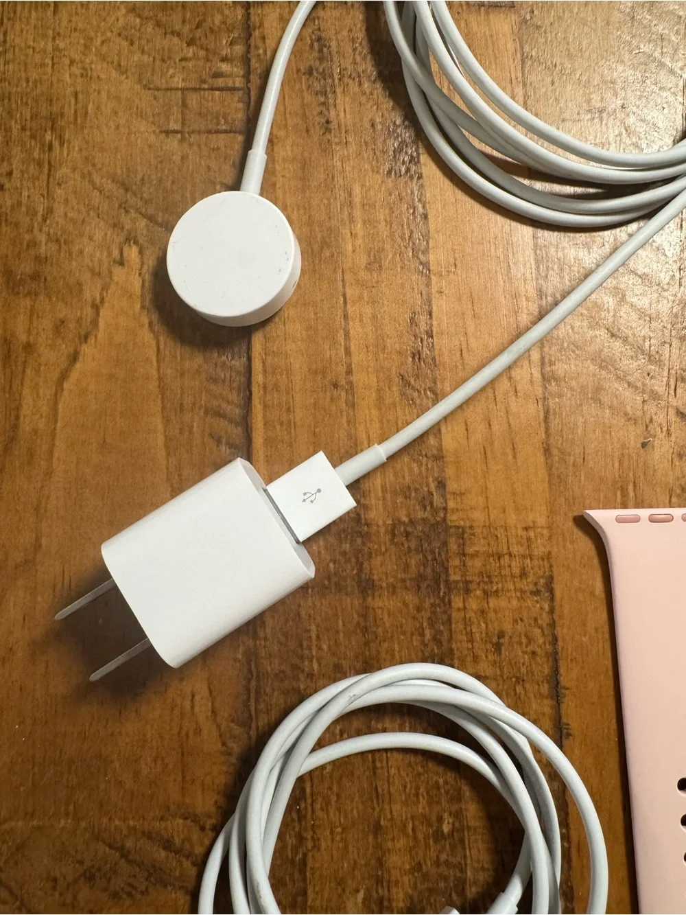 Apple Watch SE Pink with 2 chargers